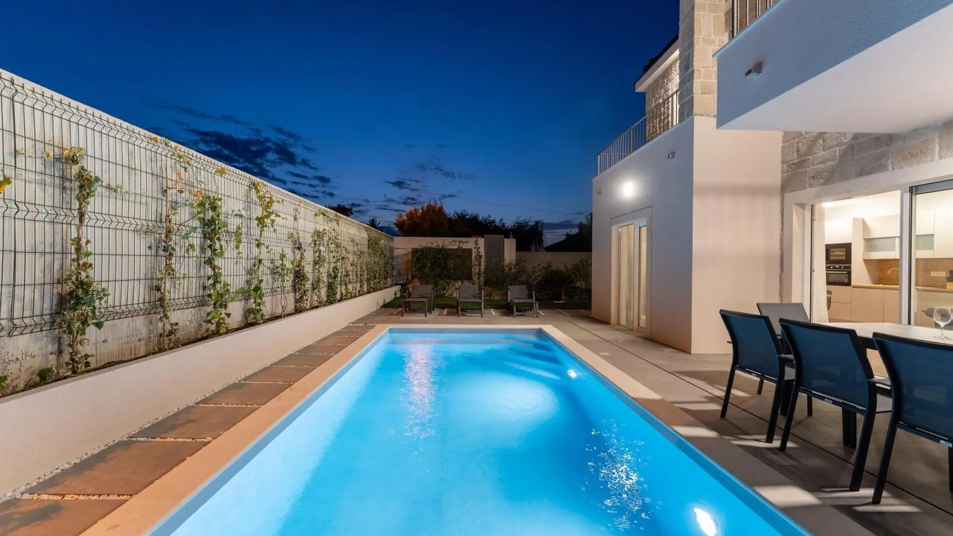 Villa Casa Coral Crno
